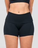 Softline | The Fold-Over Short - VENOVA