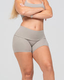 Softline | The Fold-Over Short - VENOVA
